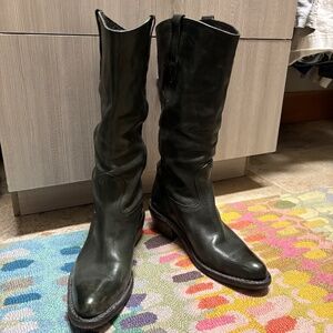 MOMA Dallas boot Green Leather with a black hue; size 39